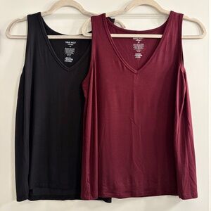 Nine West Vneck soft spun sleeveless tank bundle